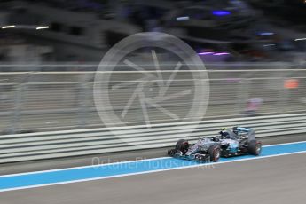 World © Octane Photographic Ltd. Mercedes AMG Petronas F1 W06 Hybrid – Nico Rosberg. Friday 27th November 2015, F1 Abu Dhabi Grand Prix, Practice 2, Yas Marina. Digital Ref: 1478CB1L5880