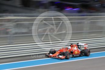 World © Octane Photographic Ltd. Scuderia Ferrari SF15-T– Sebastian Vettel. Friday 27th November 2015, F1 Abu Dhabi Grand Prix, Practice 2, Yas Marina. Digital Ref: 1478CB1L5893