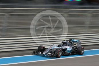 World © Octane Photographic Ltd. Mercedes AMG Petronas F1 W06 Hybrid – Nico Rosberg. Friday 27th November 2015, F1 Abu Dhabi Grand Prix, Practice 2, Yas Marina. Digital Ref: 1478CB1L5931