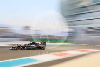 World © Octane Photographic Ltd. Sahara Force India VJM08B – Sergio Perez. Friday 27th November 2015, F1 Abu Dhabi Grand Prix, Practice 2, Yas Marina. Digital Ref: 1478CB7D2044