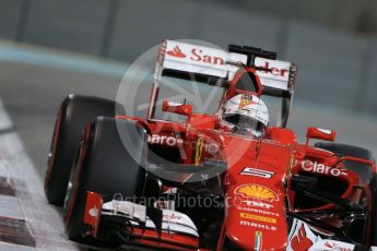 World © Octane Photographic Ltd. Scuderia Ferrari SF15-T– Sebastian Vettel. Friday 27th November 2015, F1 Abu Dhabi Grand Prix, Practice 2, Yas Marina. Digital Ref: 1478LB1D7777