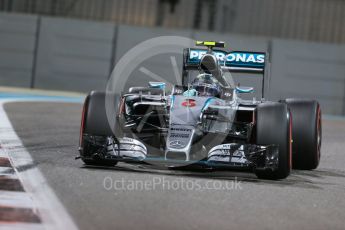 World © Octane Photographic Ltd. Mercedes AMG Petronas F1 W06 Hybrid – Nico Rosberg. Friday 27th November 2015, F1 Abu Dhabi Grand Prix, Practice 2, Yas Marina. Digital Ref: 1478LB1D7906