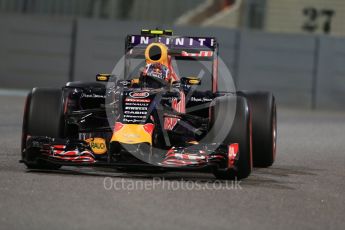 World © Octane Photographic Ltd. Infiniti Red Bull Racing RB11 – Daniil Kvyat. Friday 27th November 2015, F1 Abu Dhabi Grand Prix, Practice 2, Yas Marina. Digital Ref: 1478LB1D7941