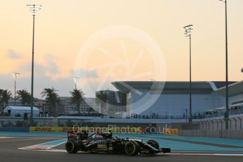 World © Octane Photographic Ltd. Lotus F1 Team E23 Hybrid – Pastor Maldonado. Friday 27th November 2015, F1 Abu Dhabi Grand Prix, Practice 2, Yas Marina. Digital Ref: 1478LB5D4151