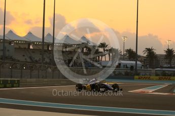 World © Octane Photographic Ltd. Sauber F1 Team C34-Ferrari – Felipe Nasr. Friday 27th November 2015, F1 Abu Dhabi Grand Prix, Practice 2, Yas Marina. Digital Ref: 1478LB5D4213