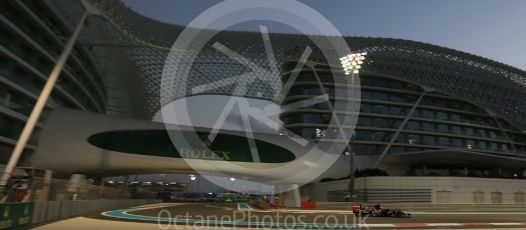 World © Octane Photographic Ltd. Scuderia Toro Rosso STR10 – Max Verstappen. Friday 27th November 2015, F1 Abu Dhabi Grand Prix, Practice 2, Yas Marina. Digital Ref: 1478LB5D4275