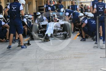 World © Octane Photographic Ltd. Williams Martini Racing team having pit stop practice. Thursday 26th November 2015, F1 Abu Dhabi Grand Prix, Setup, Yas Marina. Digital Ref: 1472CB1L4156