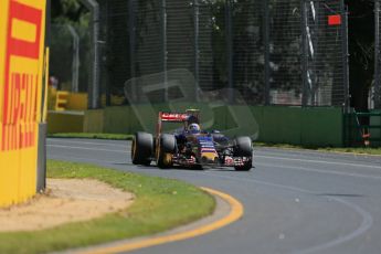 World © Octane Photographic Ltd. Scuderia Toro Rosso STR10 – Carlos Sainz Jnr. Friday 13th March 2015, F1 Australian GP Practice 1, Melbourne, Albert Park, Australia. Digital Ref: 1200LB1D5477