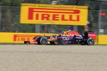 World © Octane Photographic Ltd. Scuderia Toro Rosso STR10 – Carlos Sainz Jnr. Friday 13th March 2015, F1 Australian GP Practice 1, Melbourne, Albert Park, Australia. Digital Ref: 1200LW1L5793