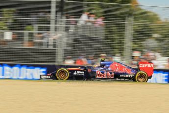 World © Octane Photographic Ltd. Scuderia Toro Rosso STR10 – Carlos Sainz Jnr. Saturday 14th March 2015, F1 Australian GP Practice 3, Melbourne, Albert Park, Australia. Digital Ref: 1203LW1L6815