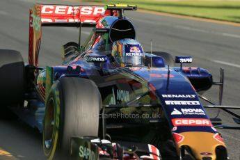 World © Octane Photographic Ltd. Scuderia Toro Rosso STR10 – Carlos Sainz Jnr. Friday 13th March 2015, F1 Australian GP Practice 2, Melbourne, Albert Park, Australia. Digital Ref: 1201LB1D5974