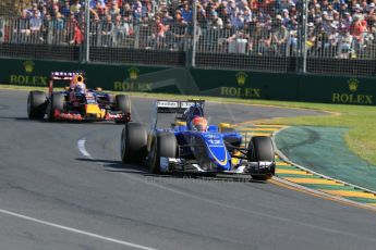 World © Octane Photographic Ltd. Sauber F1 Team C34-Ferrari – Felipe Nasr and Infiniti Red Bull Racing RB11 – Daniel Ricciardo. Sunday 15th March 2015, F1 Australian GP Race, Melbourne, Albert Park, Australia. Digital Ref: 1209LB1D9751