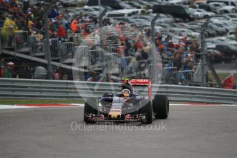 World © Octane Photographic Ltd. Scuderia Toro Rosso STR10 – Carlos Sainz Jnr. Sunday 25th October 2015, F1 USA Grand Prix Race, Austin, Texas - Circuit of the Americas (COTA). Digital Ref: 1466LB1D2276