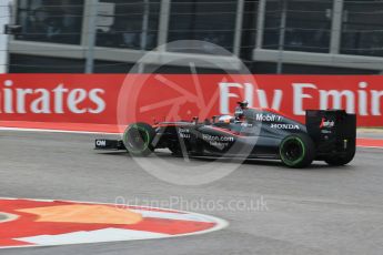 World © Octane Photographic Ltd. McLaren Honda MP4/30 – Fernando Alonso. Sunday 25th October 2015, F1 USA Grand Prix Race, Austin, Texas - Circuit of the Americas (COTA). Digital Ref: 1466LB1D2382
