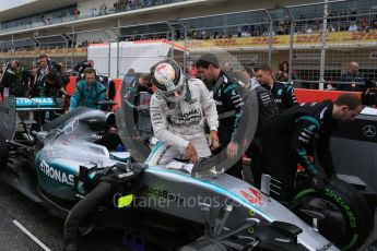 World © Octane Photographic Ltd. Mercedes AMG Petronas F1 W06 Hybrid – Lewis Hamilton. Sunday 25th October 2015, F1 USA Grand Prix Race - Grid., Austin, Texas - Circuit of the Americas (COTA). Digital Ref: 1465LB1D1593