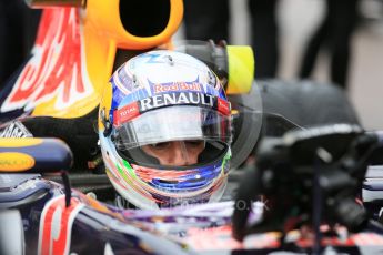 World © Octane Photographic Ltd. Infiniti Red Bull Racing RB11 – Daniel Ricciardo. Sunday 25th October 2015, F1 USA Grand Prix Race - Grid., Austin, Texas - Circuit of the Americas (COTA). Digital Ref: 1465LB5D3587