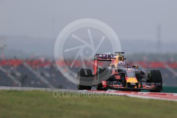 World © Octane Photographic Ltd. Infiniti Red Bull Racing RB11 – Daniel Ricciardo. Friday 23rd October 2015, F1 USA Grand Prix Practice 1, Austin, Texas - Circuit of the Americas (COTA). Digital Ref: 1460LB1D9293