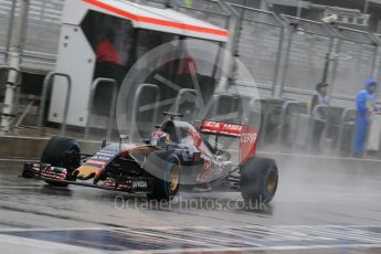 World © Octane Photographic Ltd. Scuderia Toro Rosso STR10 – Max Verstappen. Saturday 24th October 2015, F1 USA Grand Prix Practice 3, Austin, Texas - Circuit of the Americas (COTA). Digital Ref: 1463LB1D0111