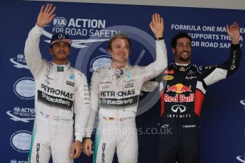 World © Octane Photographic Ltd. Mercedes AMG Petronas F1 W06 Hybrid – Nico Rosberg, followed by team mate Lewis Hamilton and  Infiniti Red Bull Racing RB11 – Daniel Ricciardo. Sunday 25th October 2015, F1 USA Grand Prix Qualifying, Austin, Texas - Circuit of the Americas (COTA). Digital Ref: 1464LB1D1344