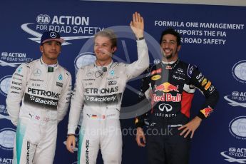 World © Octane Photographic Ltd. Mercedes AMG Petronas F1 W06 Hybrid – Nico Rosberg, followed by team mate Lewis Hamilton and  Infiniti Red Bull Racing RB11 – Daniel Ricciardo. Sunday 25th October 2015, F1 USA Grand Prix Qualifying, Austin, Texas - Circuit of the Americas (COTA). Digital Ref: 1464LB1D1364