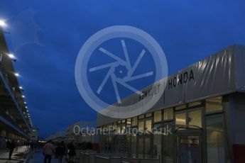 World © Octane Photographic Ltd. Early morning start for Qualifying. Sunday 25th October 2015, F1 USA Grand Prix, Austin, Texas - Circuit of the Americas (COTA). Digital Ref: 1464LB5D3232