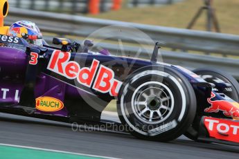 World © Octane Photographic Ltd. Infiniti Red Bull Racing RB11 – Daniel Ricciardo. Saturday 25th July 2015, F1 Hungarian GP Qualifying, Hungaroring, Hungary. Digital Ref: 1356LB1D0804