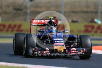 World © Octane Photographic Ltd. Scuderia Toro Rosso STR10 – Carlos Sainz Jnr. Friday 24th July 2015, F1 Hungarian GP Practice 1, Hungaroring, Hungary. Digital Ref: 1346LB1D7802