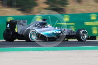 World © Octane Photographic Ltd. Mercedes AMG Petronas F1 W06 Hybrid – Lewis Hamilton. Saturday 25th July 2015, F1 Hungarian GP Practice 3, Hungaroring, Hungary. Digital Ref: 1352CB7D8447