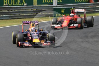 World © Octane Photographic Ltd. Infiniti Red Bull Racing RB11 – Daniel Ricciardo and Scuderia Ferrari SF15-T– Kimi Raikkonen. Sunday 26th July 2015, F1 Hungarian GP Race, Hungaroring, Hungary. Digital Ref: 1360CB1L7546