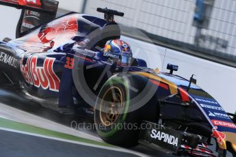 World © Octane Photographic Ltd. Scuderia Toro Rosso STR10 – Max Verstappen. Saturday 5th September 2015, F1 Italian GP Practice 3, Monza, Italy. Digital Ref: 1411LB1D0844