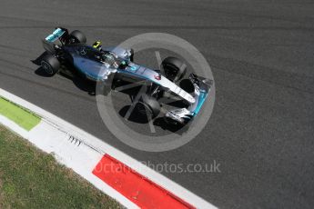 World © Octane Photographic Ltd. Mercedes AMG Petronas F1 W06 Hybrid – Nico Rosberg. Saturday 5th September 2015, F1 Italian GP Qualifying, Monza, Italy. Digital Ref: 1412LB1D1452