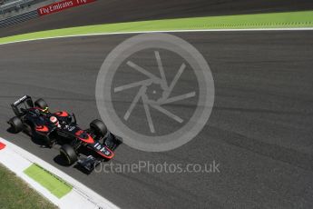 World © Octane Photographic Ltd. McLaren Honda MP4/30 - Jenson Button. Saturday 5th September 2015, F1 Italian GP Qualifying, Monza, Italy. Digital Ref: 1412LB1D1537