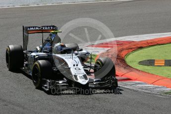 World © Octane Photographic Ltd. Sahara Force India VJM08B – Sergio Perez. Sunday 6th September 2015, F1 Italian GP Race, Monza, Italy. Digital Ref: 1419LB5D9260