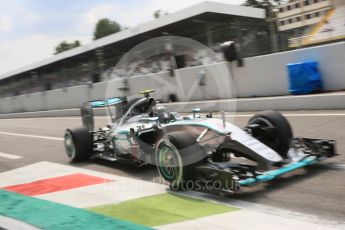 World © Octane Photographic Ltd. Mercedes AMG Petronas F1 W06 Hybrid – Nico Rosberg. Friday 4th September 2015, F1 Italian GP Practice 2, Monza, Italy. Digital Ref: 1407LB5D8392