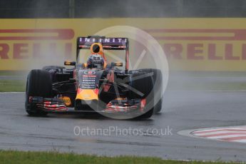World © Octane Photographic Ltd. Infiniti Red Bull Racing RB11 – Daniel Ricciardo. Friday 25th September 2015, F1 Japanese Grand Prix, Practice 1, Suzuka. Digital Ref: