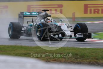 World © Octane Photographic Ltd. Mercedes AMG Petronas F1 W06 Hybrid – Lewis Hamilton. Friday 25th September 2015, F1 Japanese Grand Prix, Practice 1, Suzuka. Digital Ref: