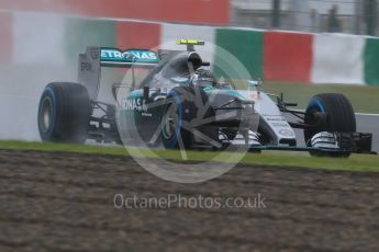 World © Octane Photographic Ltd. Mercedes AMG Petronas F1 W06 Hybrid – Nico Rosberg. Friday 25th September 2015, F1 Japanese Grand Prix, Practice 1, Suzuka. Digital Ref: