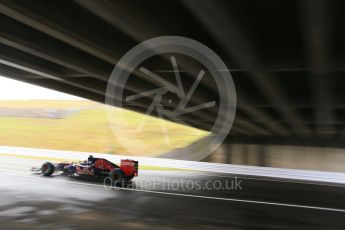 World © Octane Photographic Ltd. Scuderia Toro Rosso STR10 – Carlos Sainz Jnr. Friday 25th September 2015, F1 Japanese Grand Prix, Practice 1, Suzuka. Digital Ref:
