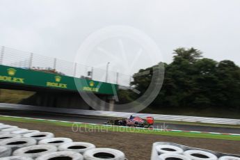 World © Octane Photographic Ltd. Scuderia Toro Rosso STR10 – Carlos Sainz Jnr. Friday 25th September 2015, F1 Japanese Grand Prix, Practice 1, Suzuka. Digital Ref: