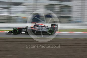 World © Octane Photographic Ltd. McLaren Honda MP4/30 – Fernando Alonso. Friday 25th September 2015, F1 Japanese Grand Prix, Practice 2, Suzuka. Digital Ref: