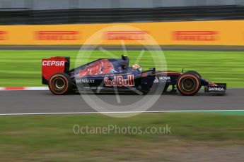 World © Octane Photographic Ltd. Scuderia Toro Rosso STR10 – Carlos Sainz Jnr. Saturday 26th September 2015, F1 Japanese Grand Prix, Practice 3, Suzuka. Digital Ref: