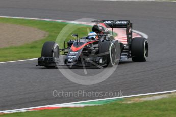 World © Octane Photographic Ltd. McLaren Honda MP4/30 – Fernando Alonso. Saturday 26th September 2015, F1 Japanese Grand Prix, Qualifying, Suzuka. Digital Ref: