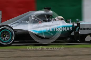 World © Octane Photographic Ltd. Mercedes AMG Petronas F1 W06 Hybrid – Lewis Hamilton. Saturday 26th September 2015, F1 Japanese Grand Prix, Qualifying, Suzuka. Digital Ref: