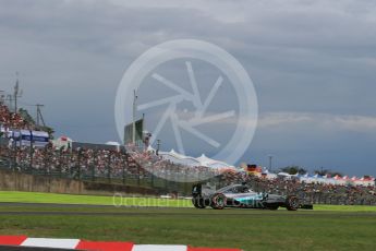 World © Octane Photographic Ltd. Mercedes AMG Petronas F1 W06 Hybrid – Lewis Hamilton. Saturday 26th September 2015, F1 Japanese Grand Prix, Qualifying, Suzuka. Digital Ref: