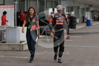 World © Octane Photographic Ltd. Scuderia Toro Rosso STR10 – Carlos Sainz Jnr. Saturday 26th September 2015, F1 Japanese Grand Prix, Qualifying, Suzuka. Digital Ref:
