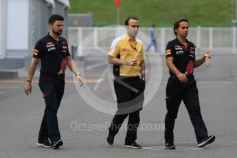 World © Octane Photographic Ltd. Renault and Toro Rosso. Sunday 27th September 2015, F1 Japanese Grand Prix, Setup, Suzuka. Digital Ref: 1448CB7D7553