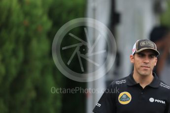 World © Octane Photographic Ltd. Lotus F1 Team E23 Hybrid – Pastor Maldonado. Sunday 27th September 2015, F1 Japanese Grand Prix, Setup, Suzuka. Digital Ref: 1448LB1D4207