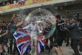 World © Octane Photographic Ltd. Mercedes AMG Petronas F1 team – Lewis Hamilton, celebrate on winning the USA GP, with enough points to take the World Drivers Championship (WDC) Sunday 25th October 2015, F1 USA Grand Prix, Austin, Texas - Circuit of the Americas (COTA). Digital Ref: 1468LB1D3368