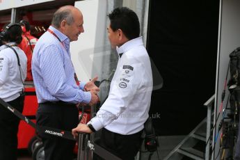 World © Octane Photographic Ltd. McLaren Honda Principal - Ron Dennis and Honda motorsport boss Yasuhisa Arai. Saturday 23rd May 2015, F1 Practice 3, Monte Carlo, Monaco. Digital Ref: 1281LB5D3367
