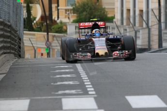World © Octane Photographic Ltd. Scuderia Toro Rosso STR10 – Carlos Sainz Jnr. Saturday 23rd May 2015, F1 Qualifying, Monte Carlo, Monaco. Digital Ref: 1282CB7D5585